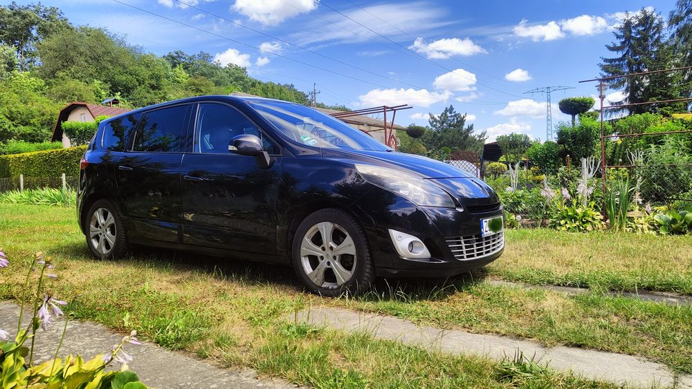 Samochód Renault Megane scenic  III 2010 automat