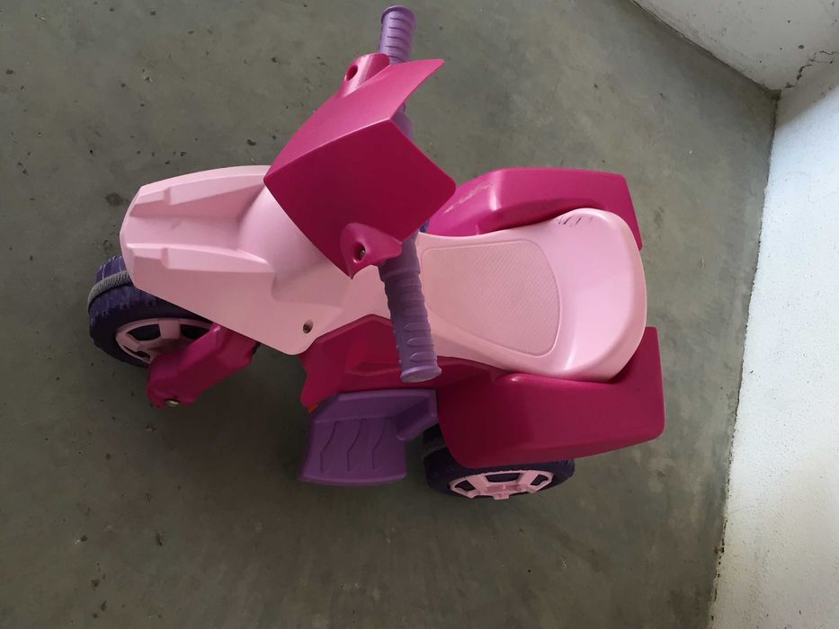 Triciclo elétrico criança