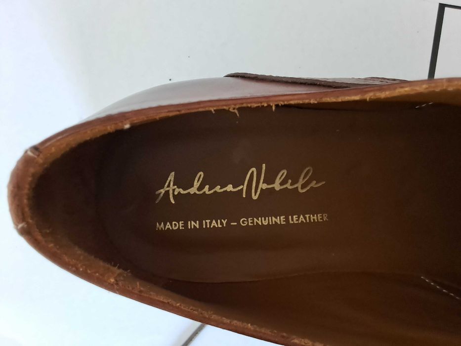Sapatos de luxo italianos (usados uma vez)