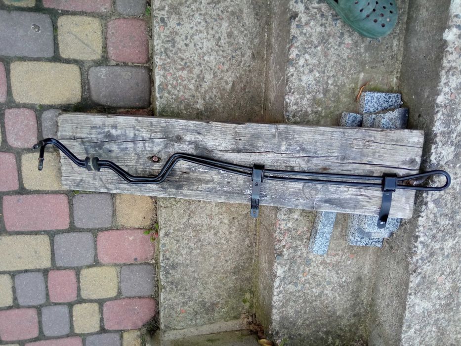 Трубки гідропідсилювача керма охолодження масла ГПК Фієста Кур’єр Мк4