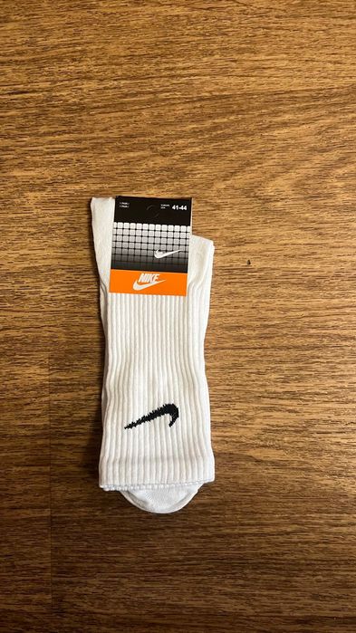 Skarpety Socks Nike ( 38-41/41-44) cena za 4 pare