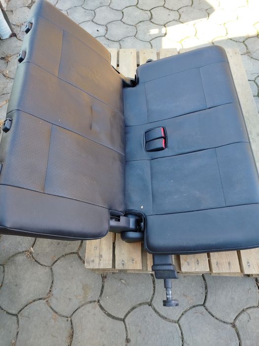 Сидіння Mitsubishi Pajero Wagon