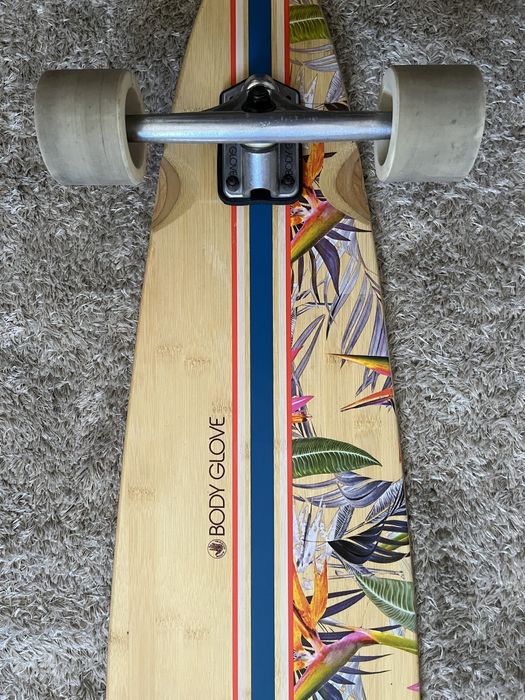 Skate long board body glove