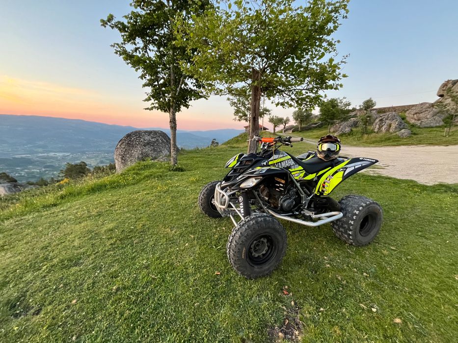 Yamaha raptor 660r