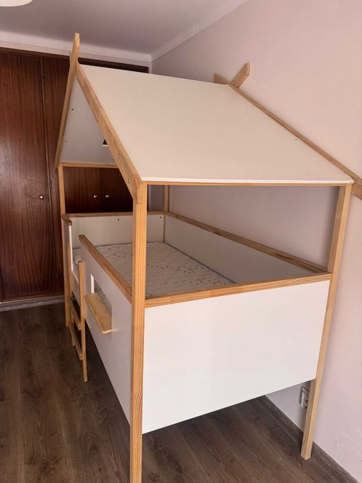 Cama criança estilo casa da Verbaudet