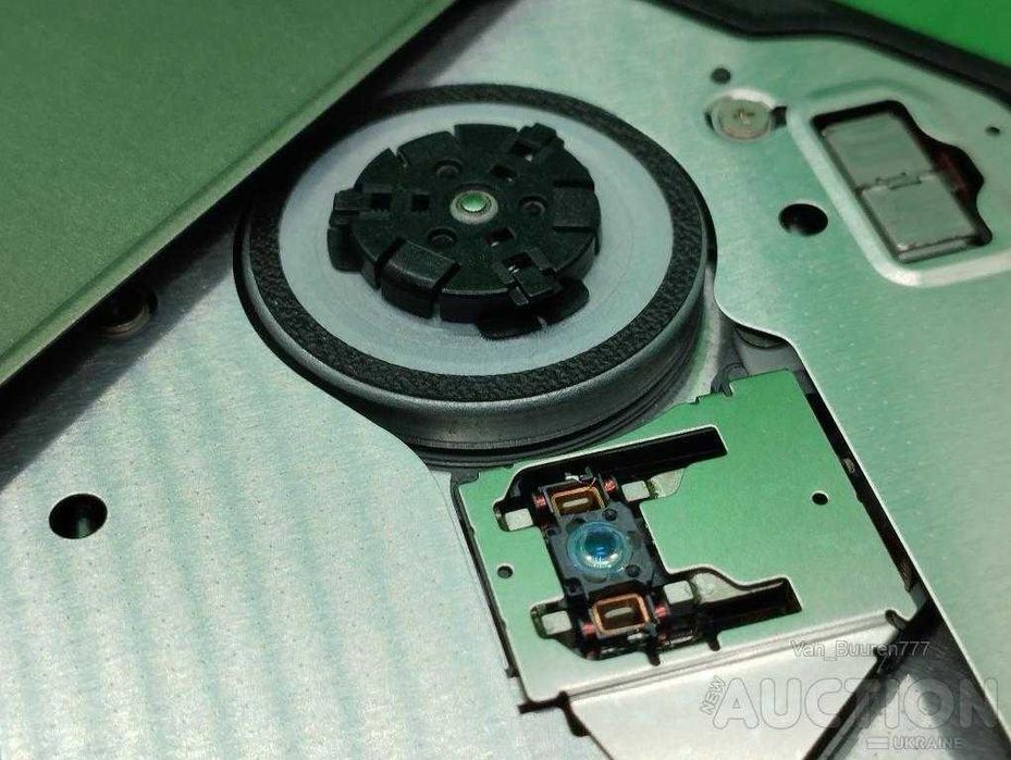 Пишущий привод Panasonic UJ8D2Q sata для ноутбука толщина 9,5мм