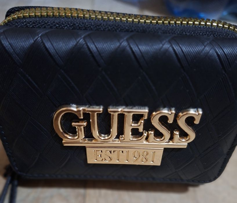 Nowy portfel GUESS mały czarny