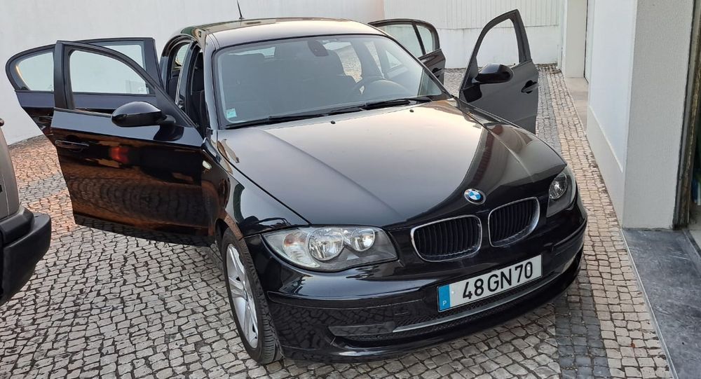 BMW 120d 177cv Auto | Muito Estimado | Android | Câmara |Revisão Feita