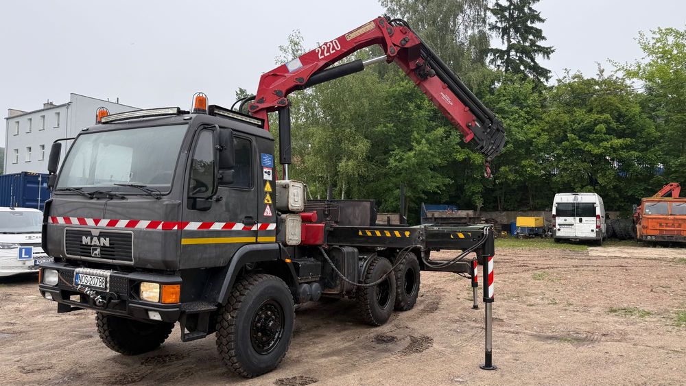 STAR 266 MAN 6X6 HDS ŻURAW HMF 2220 K5 plus przyczepa