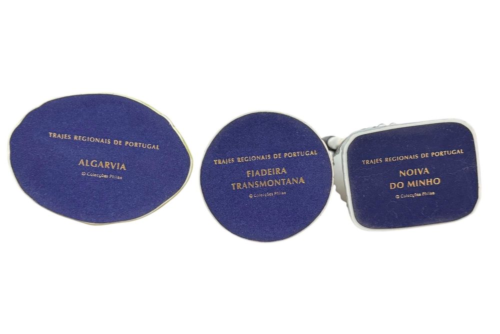 Trajes Regionais - 9 Esculturas Colecção Philae