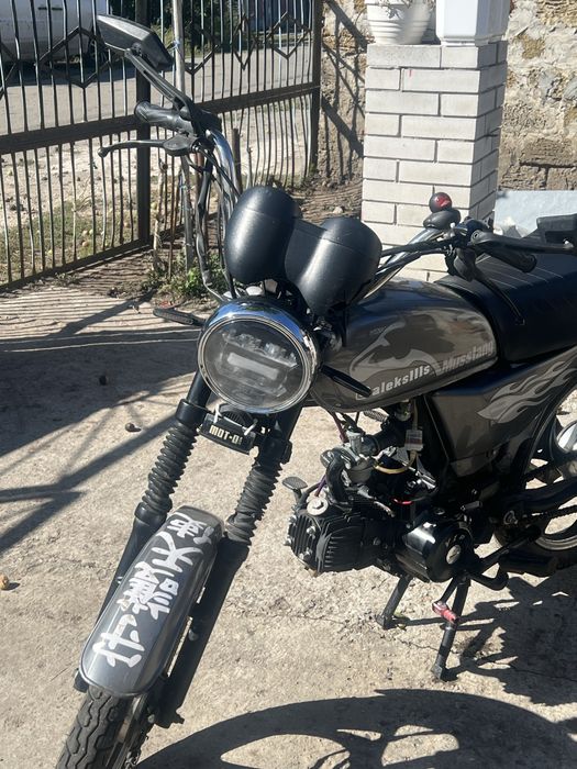 Mustang mt - 125