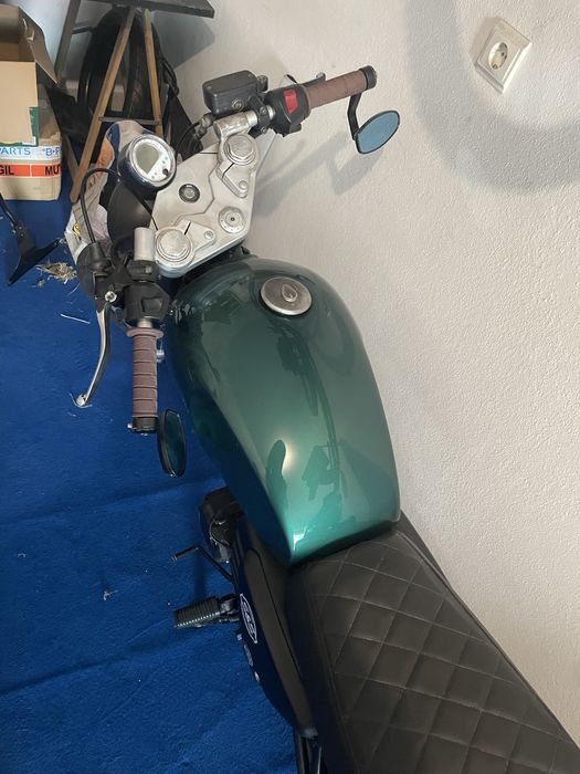 Hanway 125 cafe racer