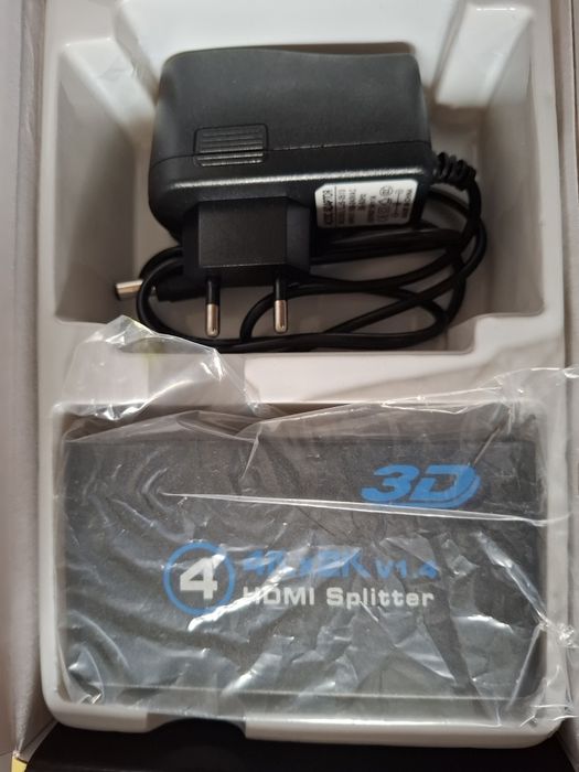 Splitter HDMI  model HDMI-104 K nowy