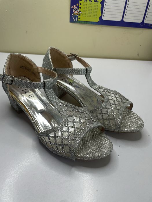 Босуніжки 33р. 21см