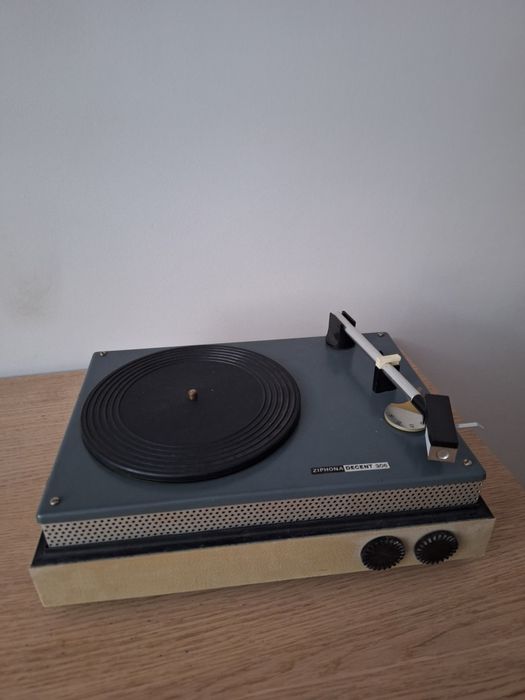 Gramofon Ziphona Decent 306