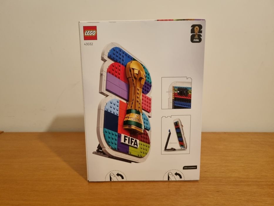 LEGO - Emblema Oficial FIFA World Cup 2026