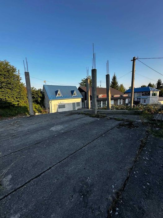 Продається комерційне приміщення в смт. Великий Бичків