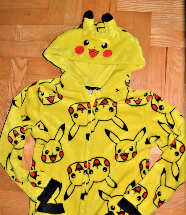 101^ pokemon pikachu plusz strój przebranie piżama 9/10 Lat_134/140 cm