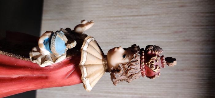 Estatueta Menino Jesus Praga marfinite-Louças Falcão;Bom estado;22cm