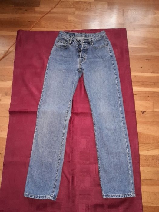 Класичні прямі джинси Buenos Liberto