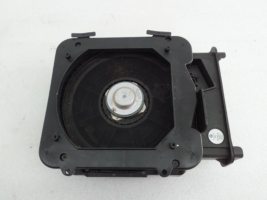 Coluna de som BMW X1 (F48)