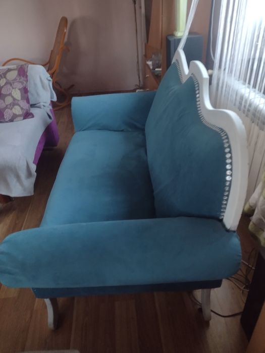 Stylowa sofa do salonu