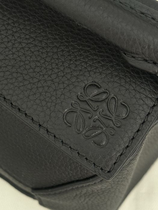 Шкіряна сумочка Loewe
