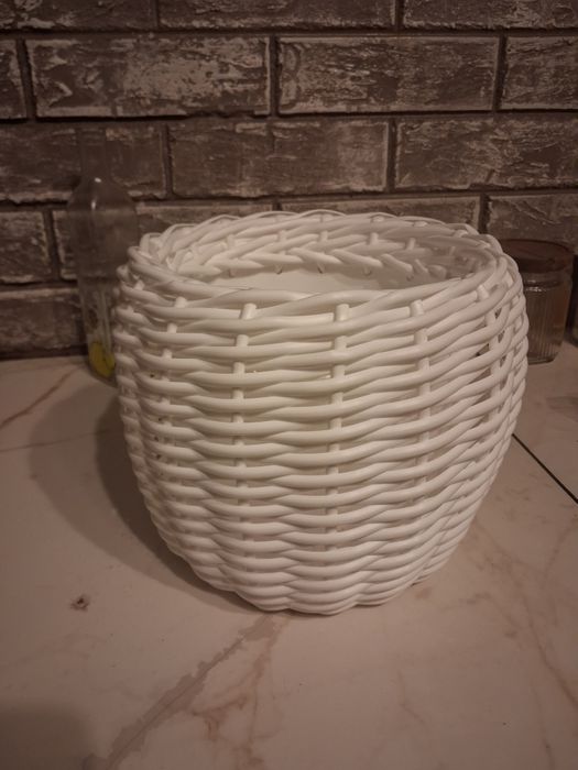 Кашпо для квітів з ротангу 5 літрів