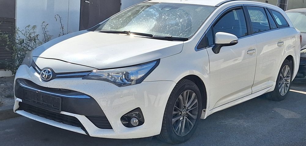 toyota avensis 2015, 2017 para pecas motor bmw sd 2.0
