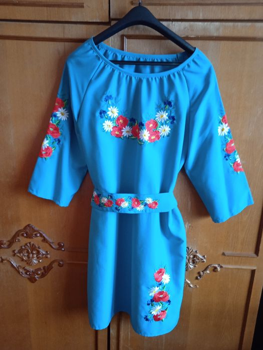 Продається вишиванка