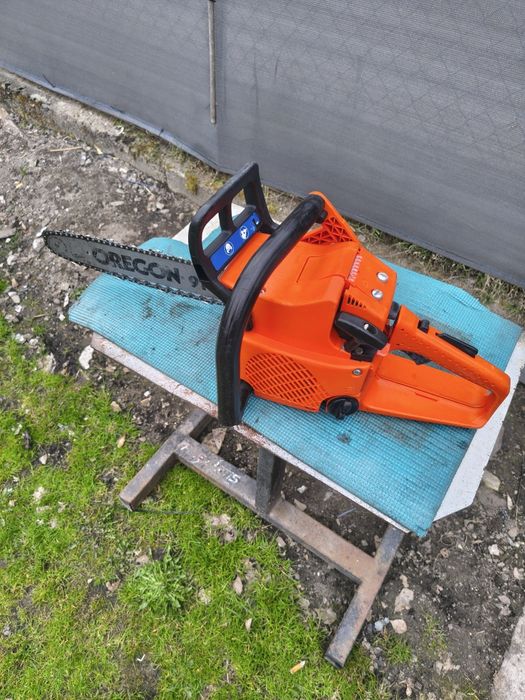 Pilarka DOLMAR ps-33 2,3HP