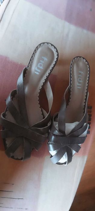 Sandálias/Mules Fidji 37 Novas