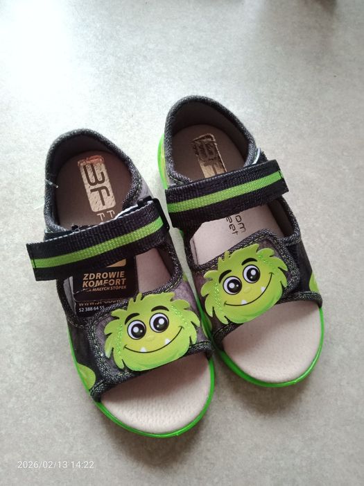 Sandałki kapcie barefoot 3f rozm. 26