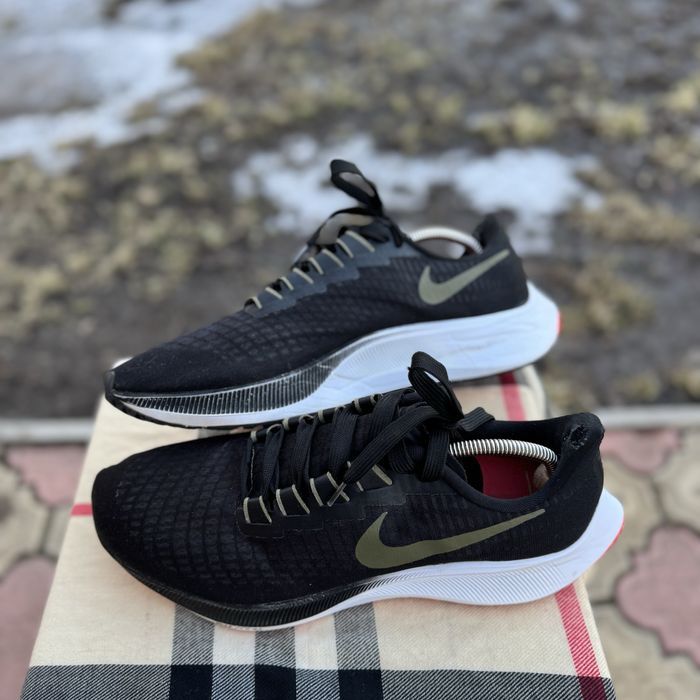 Кроссовки Nike Air Zoom Pegasus 37, 46 размер, Оригинал, Кросівки