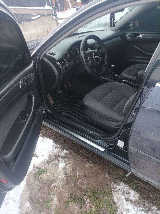 Продам авді А6 С5 в хорошому стані