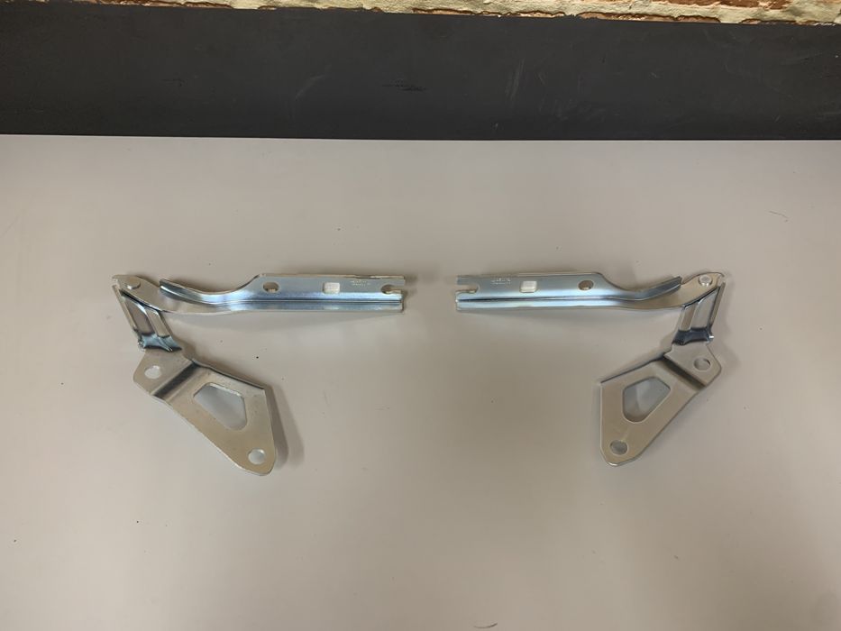 Volkswagen VW Tiguan 1 Передня Центральна Решітка Радіатора