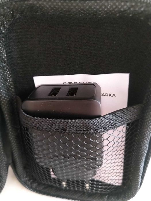 Zestaw Podróżny Telefon Tablet itp. Ładowarka Etui Kabel 3 w 1 POCZTEX