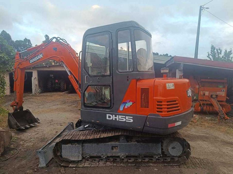 Giratória DOOSAN DH55 V