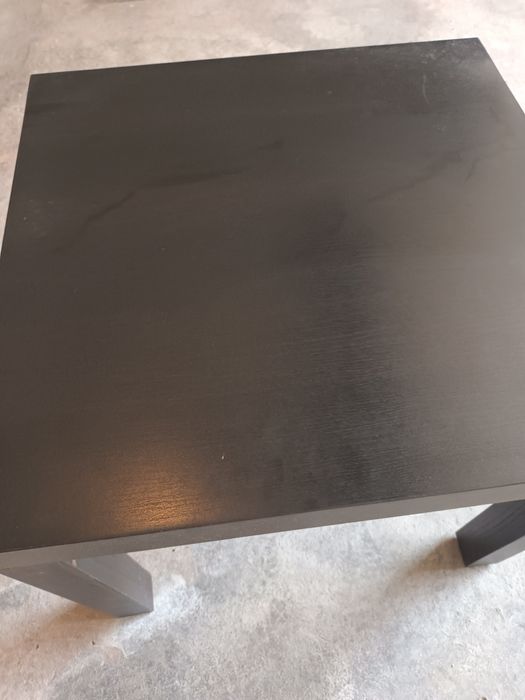 Mesa de apoio, pret-cast 55x55cm - IKEA 
Mesa de apoio, pret-cast, 55x