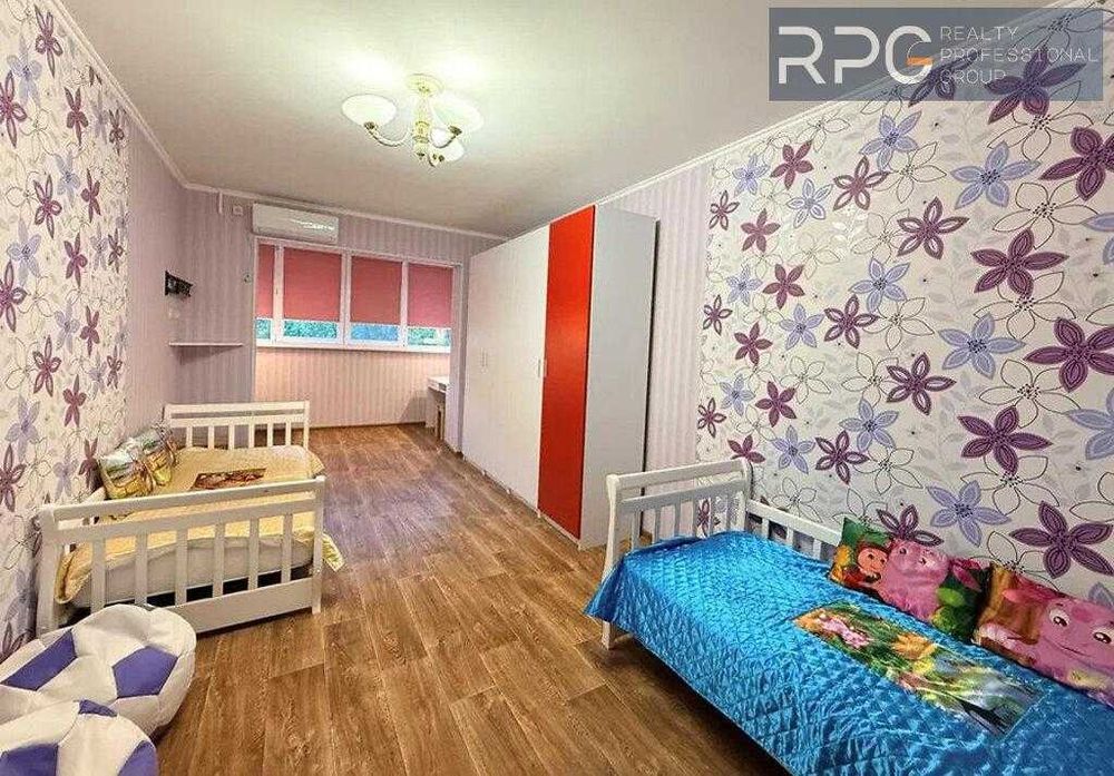 Продам квартиру Українка, Будівельників вул.