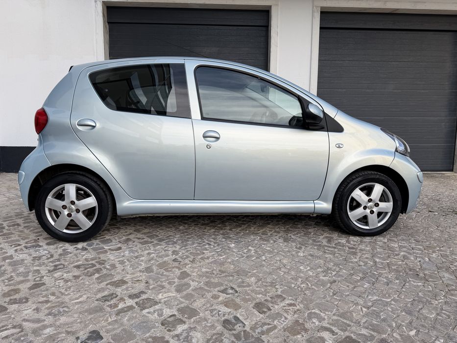 Toyota Aygo 1.0cc c/ac caixa automatica