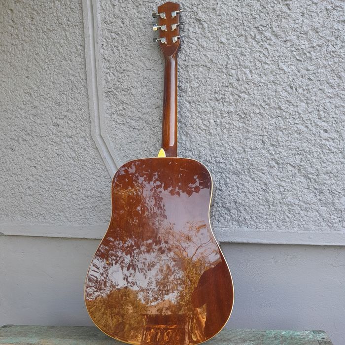 гітара Maxwoog..