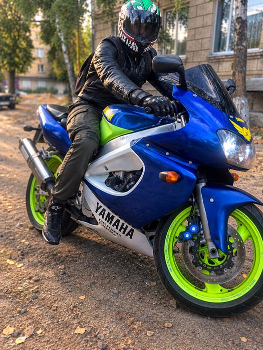 Продам Yamaha yzf thunderase 1000