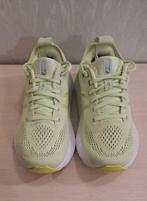 кросівки Asics Gel-Kayano