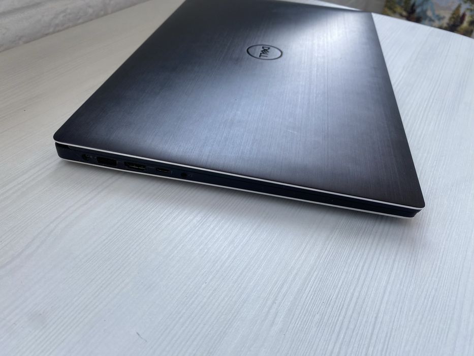 Dell Precision 5530 i7-8850H\(6-12 яд)32GB\480GB\Intel+ P2000\FHD 15,6