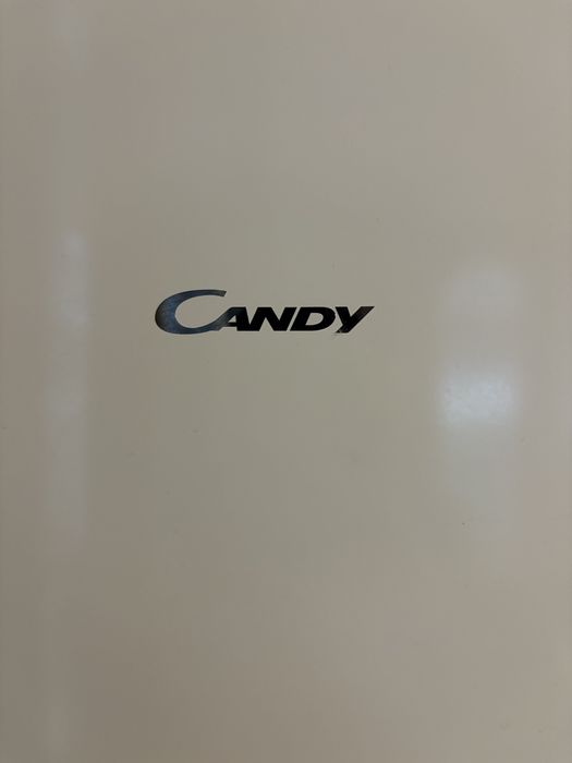 Lodówka Candy CCE4T618EW