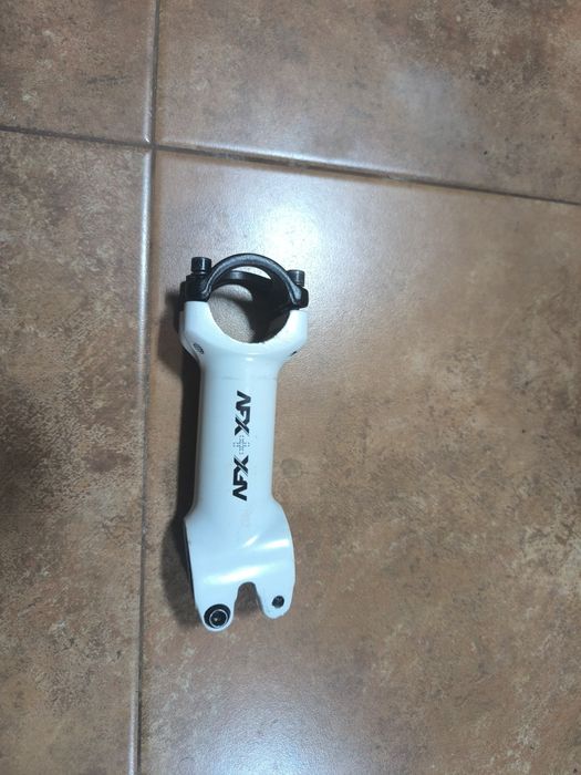 Avanço BTT NFX 100mm branco – 31,8
