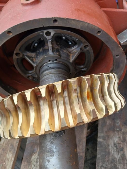 Wieniec z ślimakiem z wyciągarkami Sepson (lkt kockums)