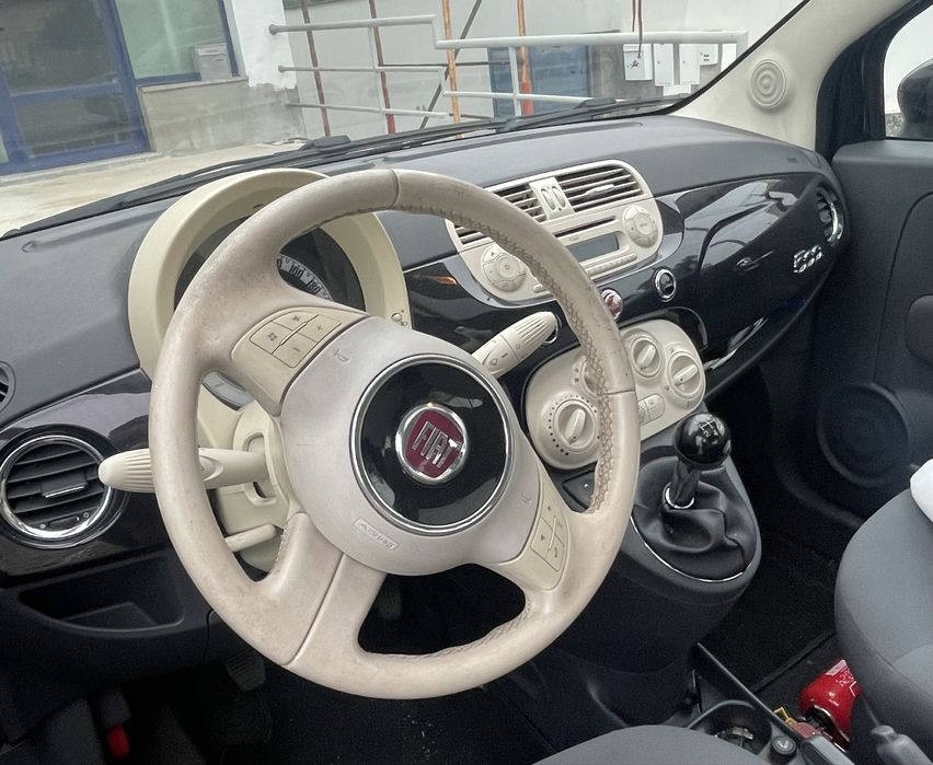 Fiat 500 1.3 95cv beige interior teto panoramico