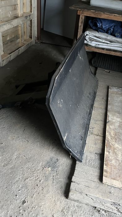 Pług do odśnieżania do wózka widłowego